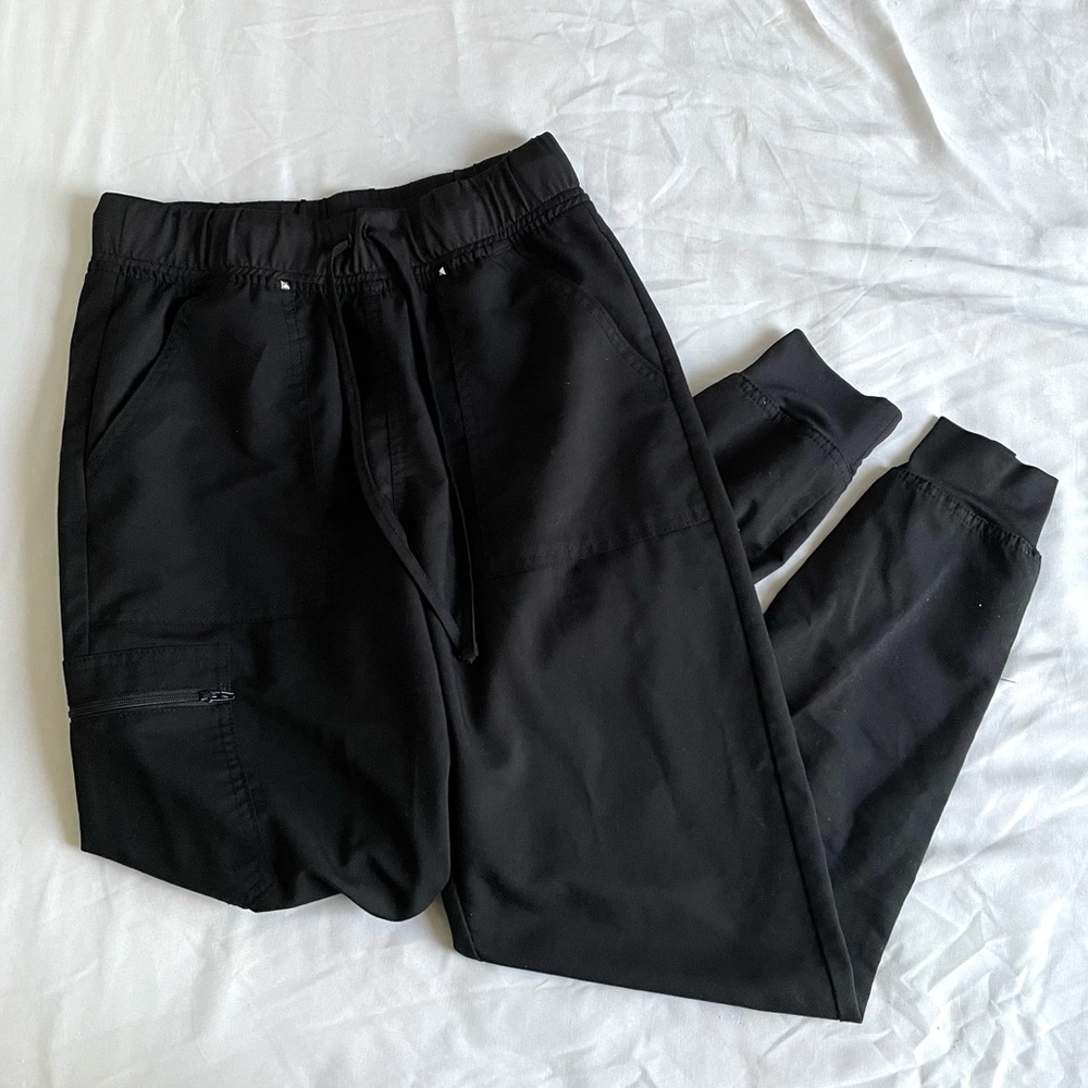 Scrubstar SMALL black jogger pants